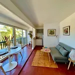 Διαμέρισμα 35m With Pool For Couple In Tropez *