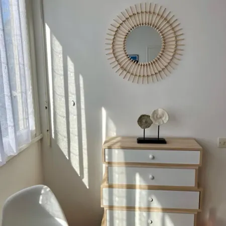 35m With Pool For Couple In Tropez Apartmán *